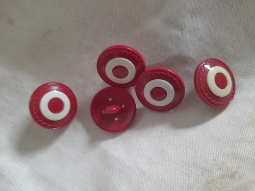 Kokarde rot weiß - kokarde, rot/weiß