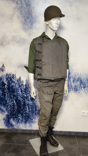 Original armee nato uniform - /,